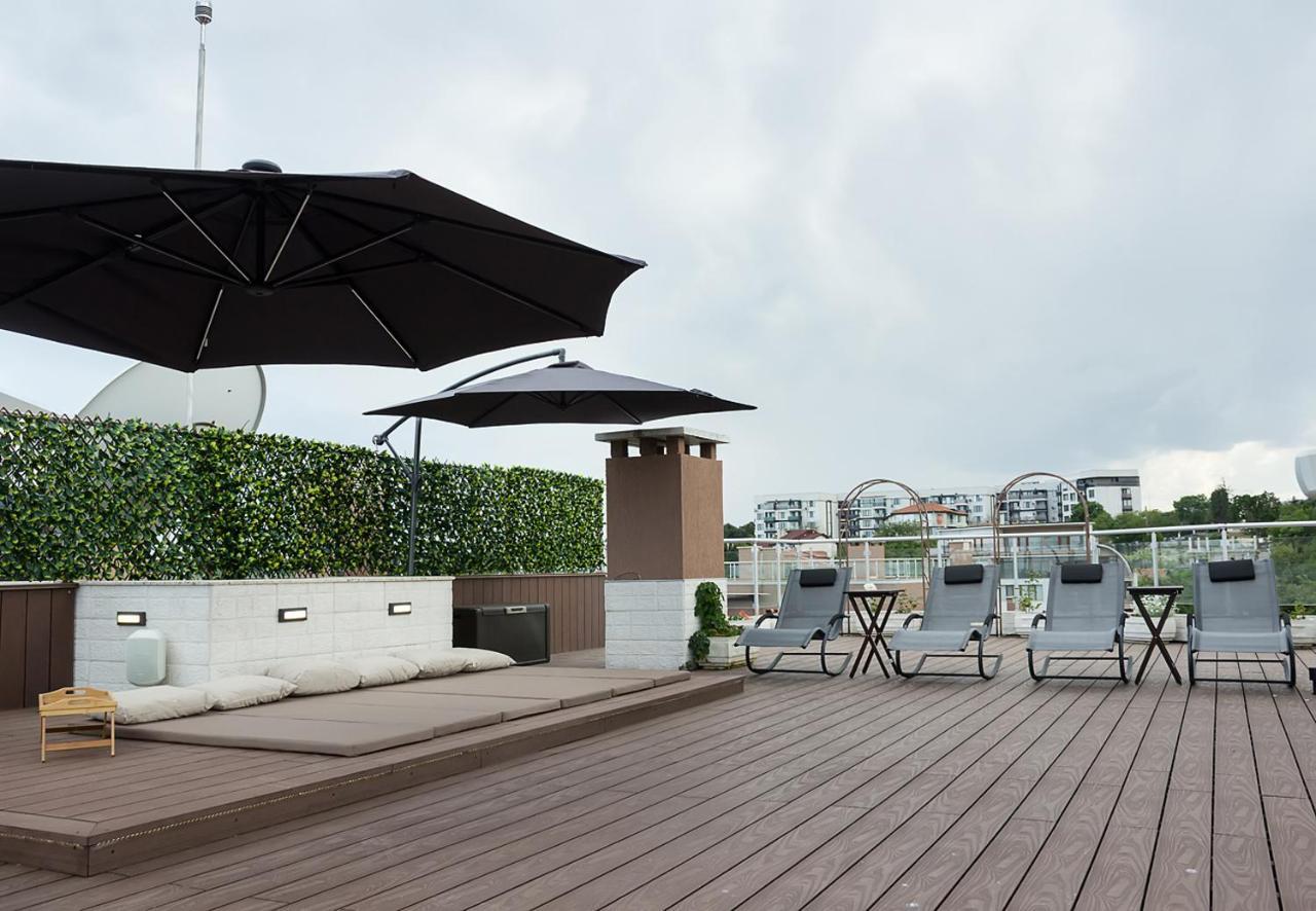 Apartament Under The Stars - Lux Penthouse With Pool And Terrace By Flat Mаnager Sweti Konstantin i Sweta Elena Zewnętrze zdjęcie