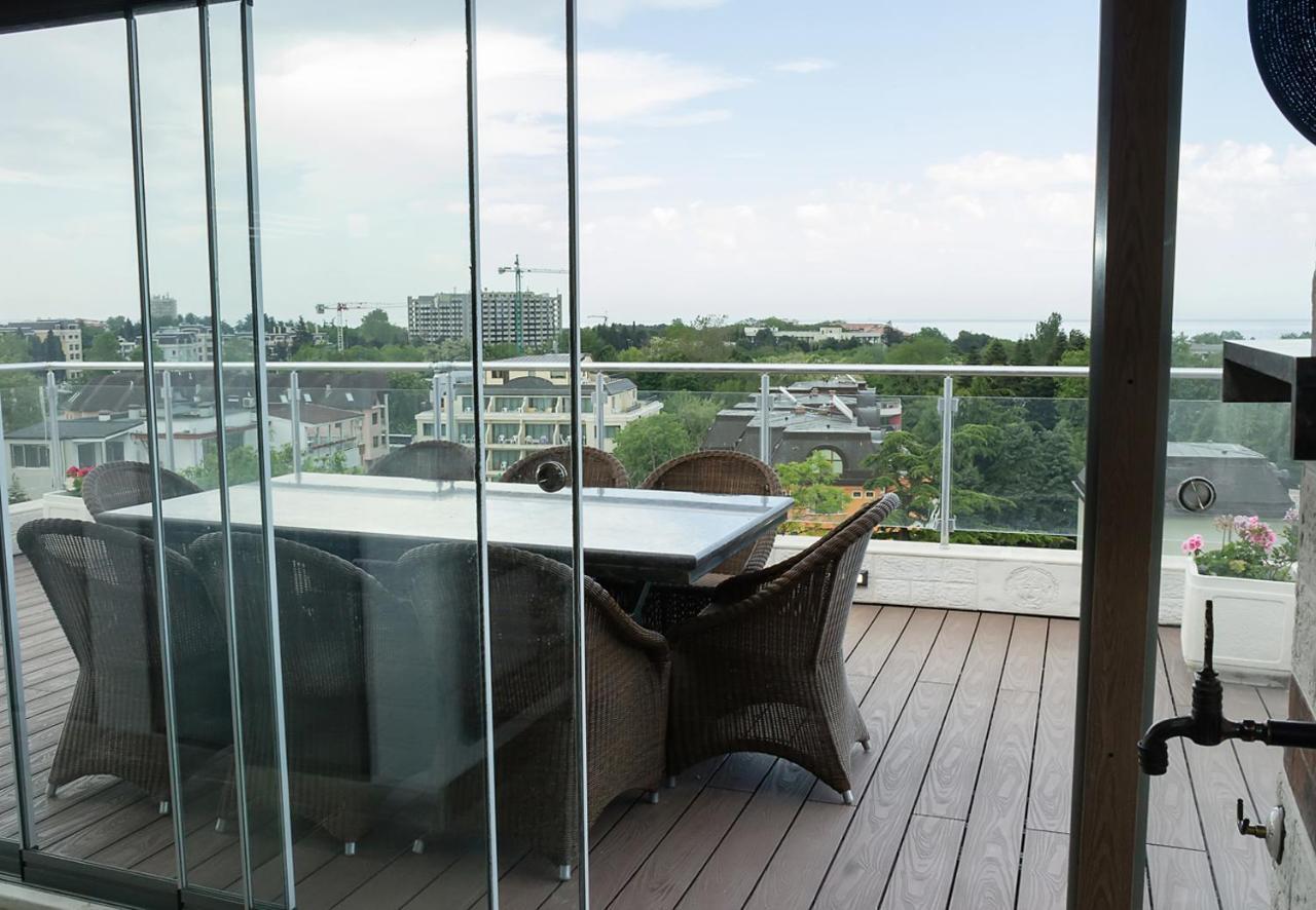 Apartament Under The Stars - Lux Penthouse With Pool And Terrace By Flat Mаnager Sweti Konstantin i Sweta Elena Zewnętrze zdjęcie